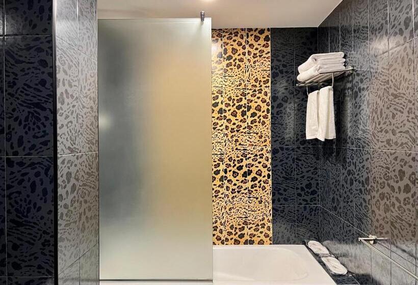 هتل Yerevan Resident