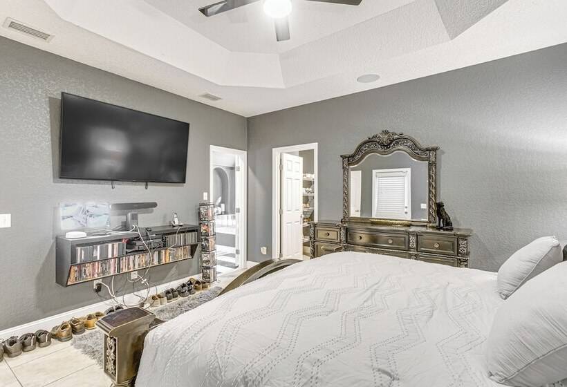 Luxe Brunswick Home ~ 14 Mi To Jekyll Island!