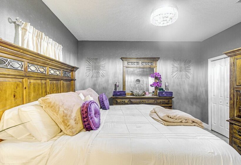 Luxe Brunswick Home ~ 14 Mi To Jekyll Island!