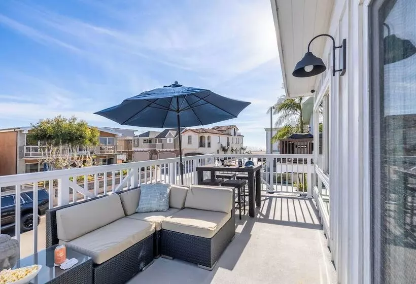 Ocean Breeze Buyout By Avantstay Steps To Beach!