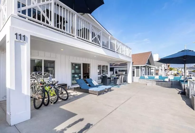 Ocean Breeze Buyout By Avantstay Steps To Beach!