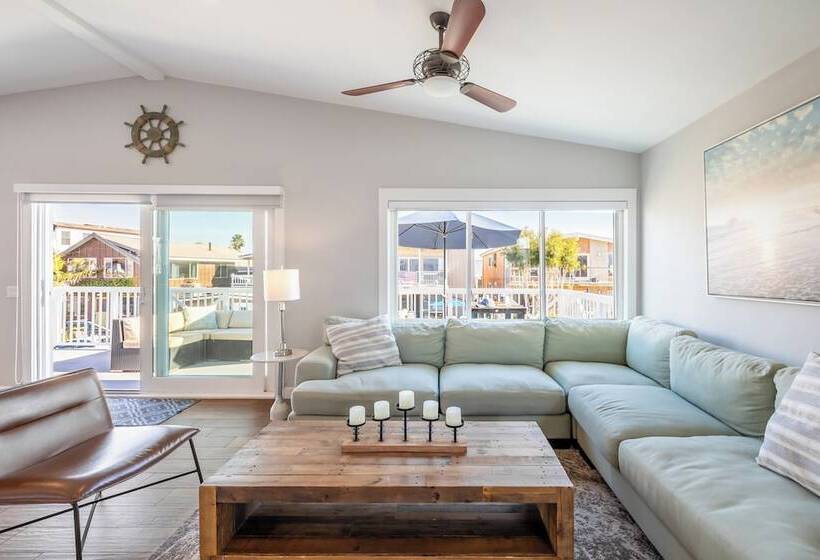 Ocean Breeze Buyout By Avantstay Steps To Beach!