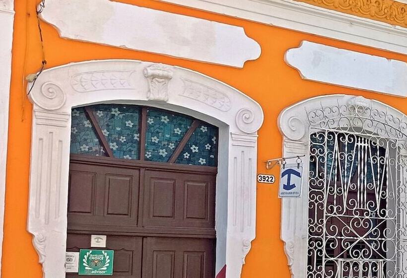 پانسیون Cadena Hostal Roberto Carlos