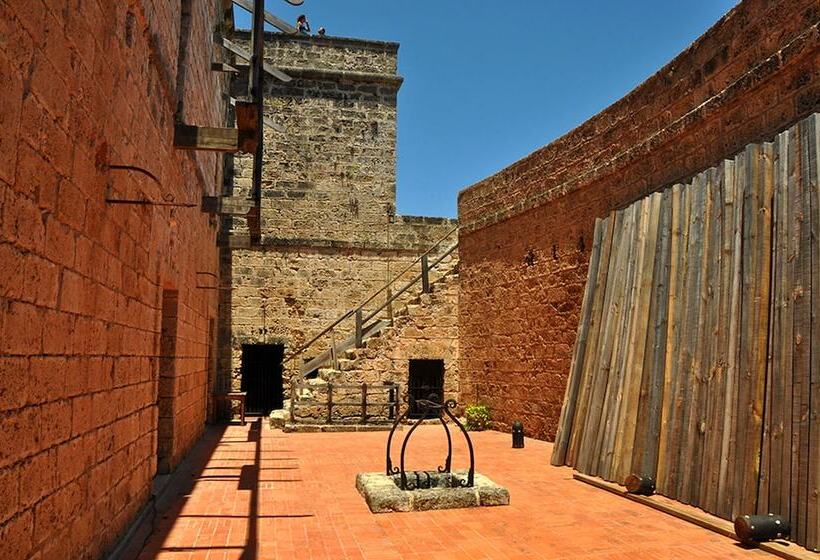 پانسیون Cadena Hostal Roberto Carlos