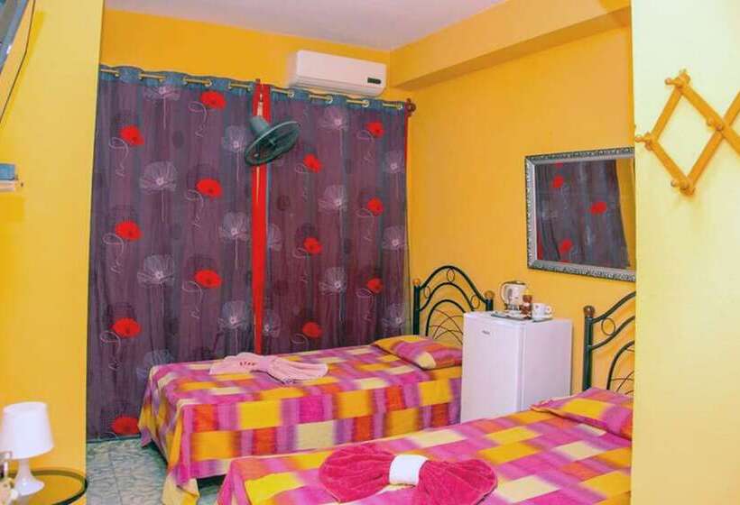 פנסיון Casa Plaza De Marte