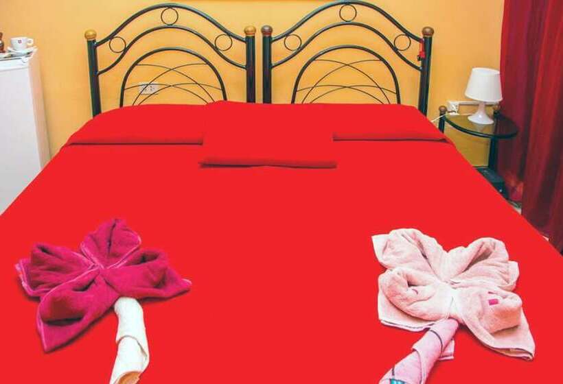 פנסיון Casa Plaza De Marte