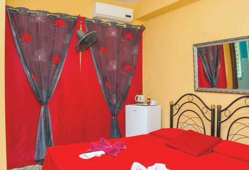 פנסיון Casa Plaza De Marte