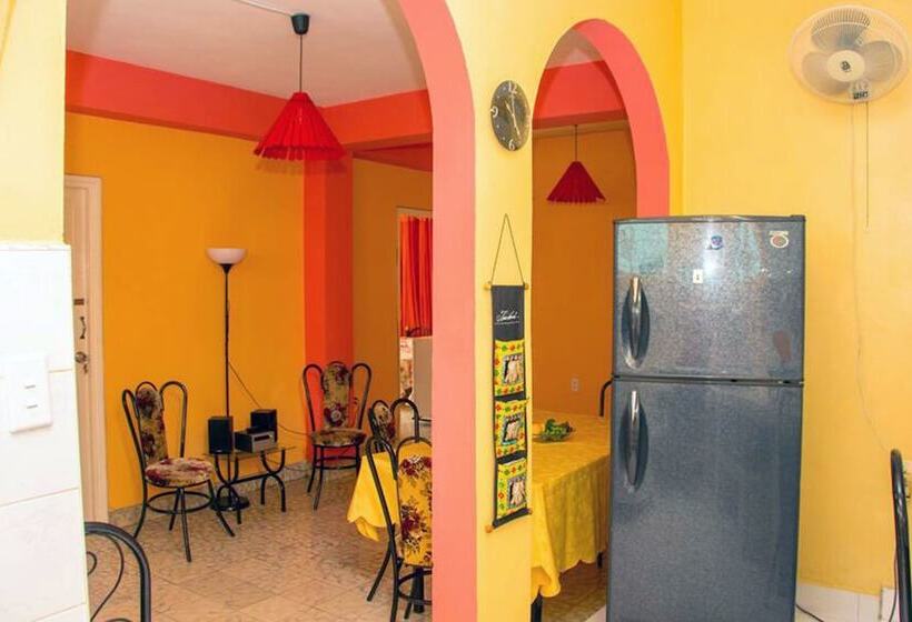 פנסיון Casa Plaza De Marte