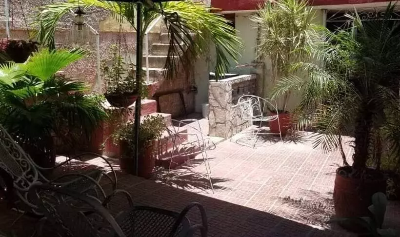 ペンション Hostal Doña Antonia