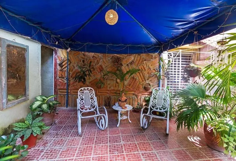 ペンション Hostal Doña Antonia