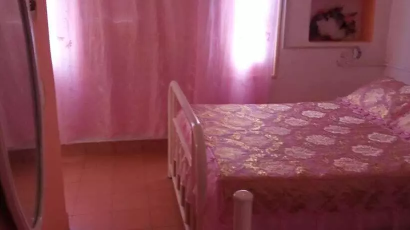 ペンション Hostal La Caridad