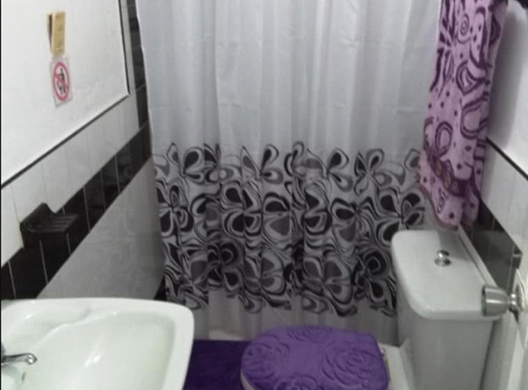 پانسیون Hostal La Caridad