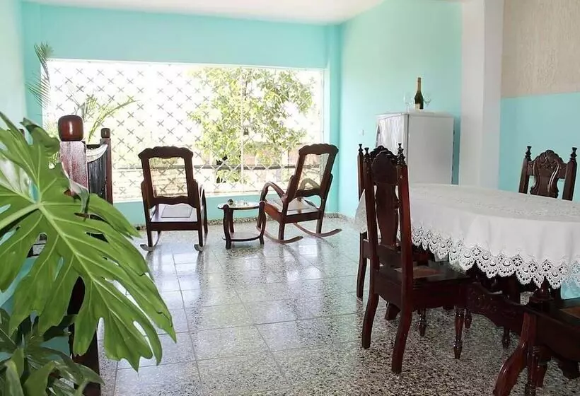Majatalo Hostal Los Mendoza Trinidad