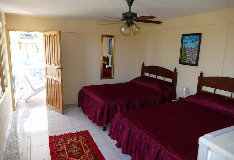 ペンション Casa Las Palmeras Baracoa