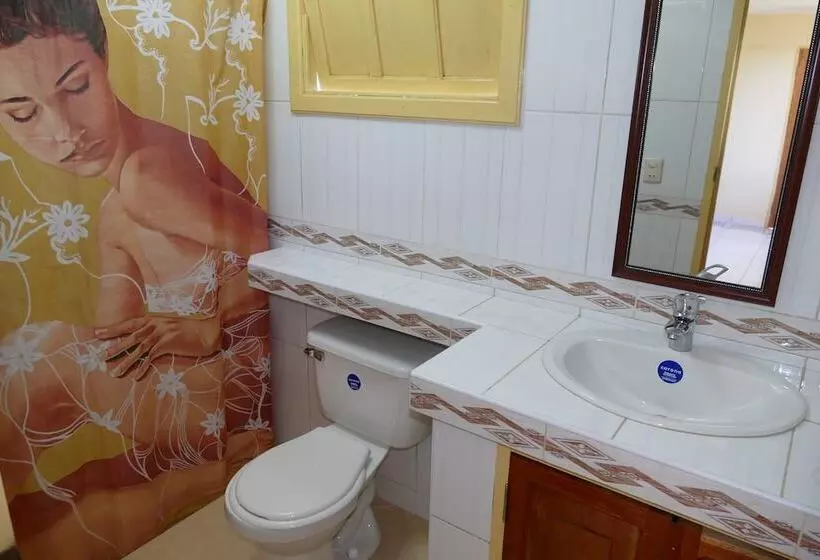 ペンション Casa Las Palmeras Baracoa