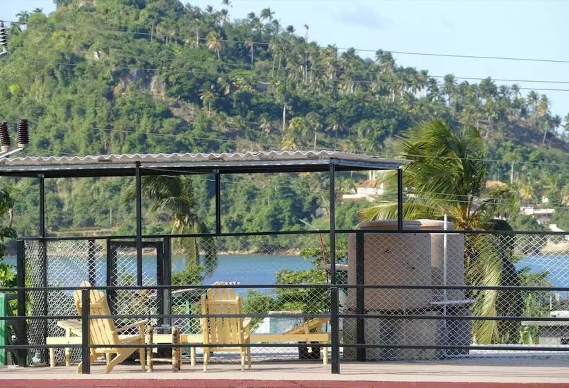 ペンション Casa Las Palmeras Baracoa
