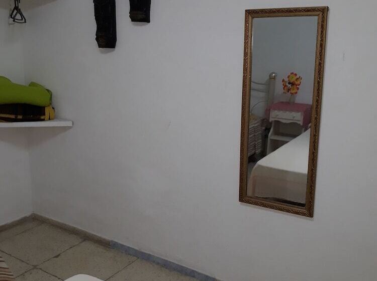 پانسیون Zaida House