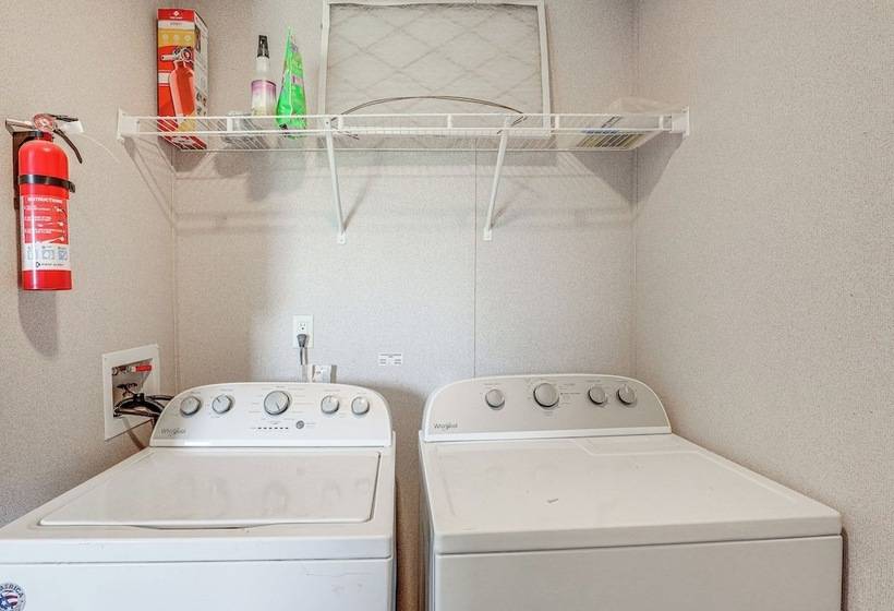 Pet Friendly Kempner Escape Near Parks & Trails!