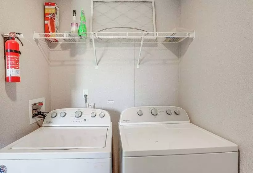 Pet Friendly Kempner Escape Near Parks & Trails!