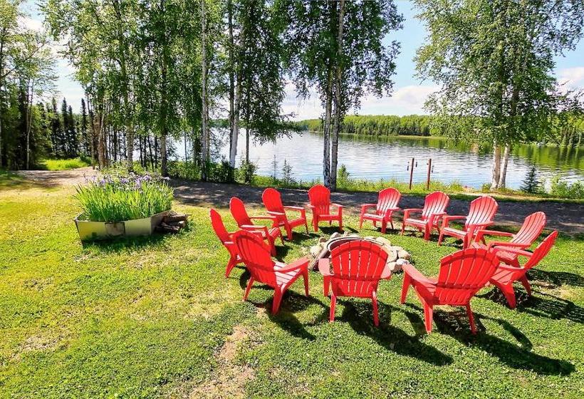 مبيت وإفطار Alaska's Heritage Lodge