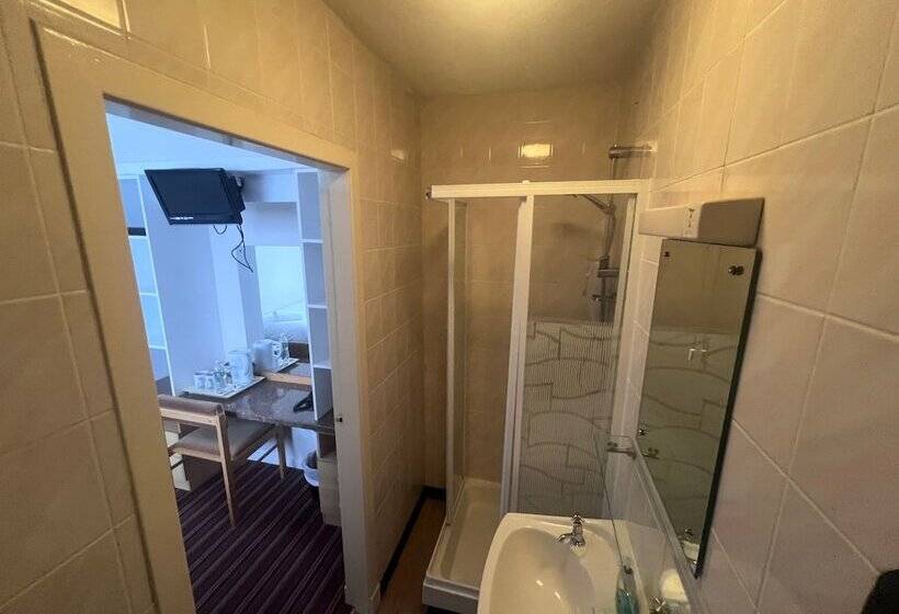 مبيت وإفطار Brig Inn