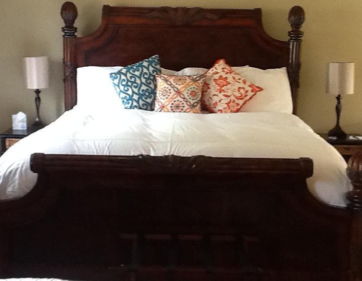 住宿加早餐  Inn At The Lake