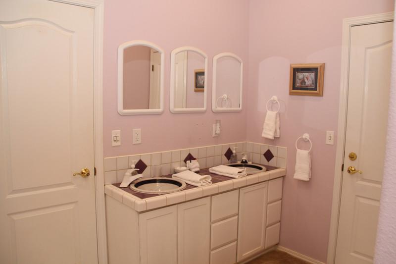 住宿加早餐  Inn At The Lake