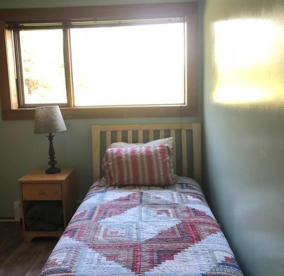 צימר Sawing Logzz Cabin