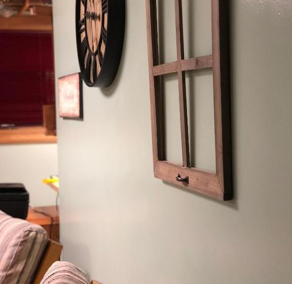 צימר Sawing Logzz Cabin