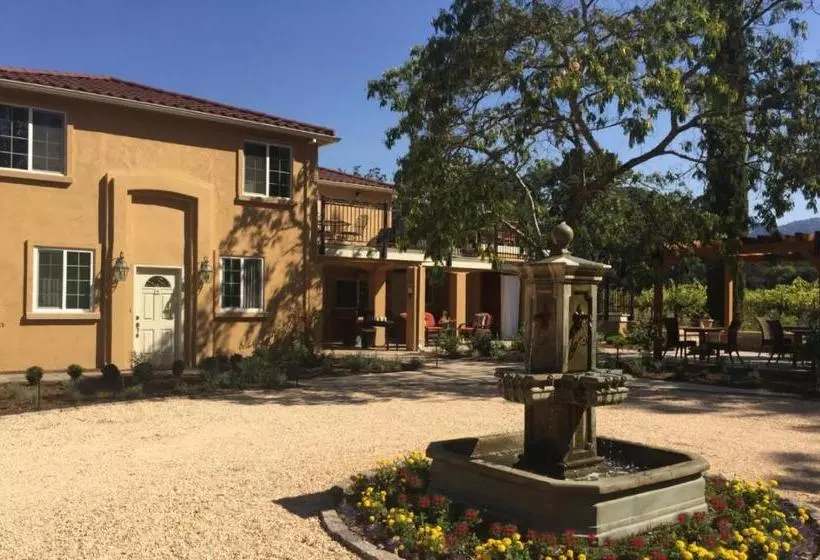 Aamiaismajoitus (B&B) Villa Mimosa
