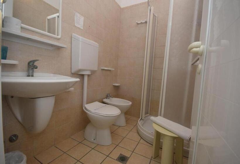 فندق Atmosfere Beach