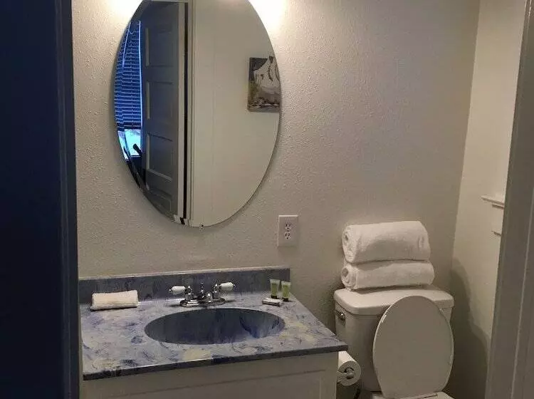 ホテル Burgess