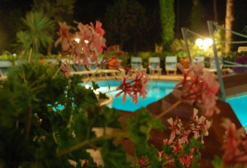 Hotel Donatella Pinarella