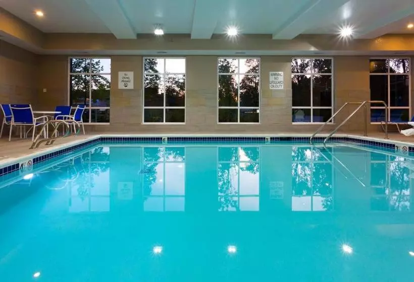 هتل Holiday Inn Express & Suites Seattle South Tukwila, An Ihg