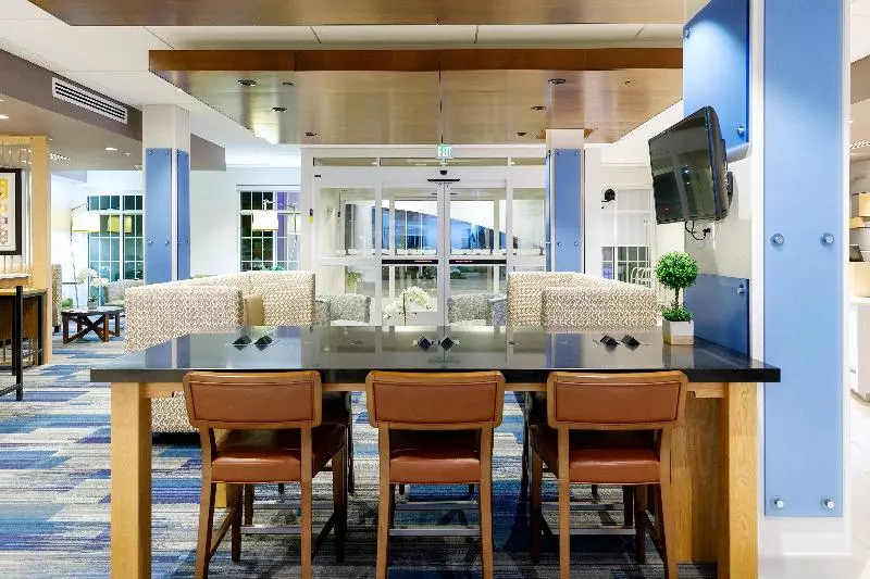 ホテル Holiday Inn Express & Suites   Sturbridge, An Ihg
