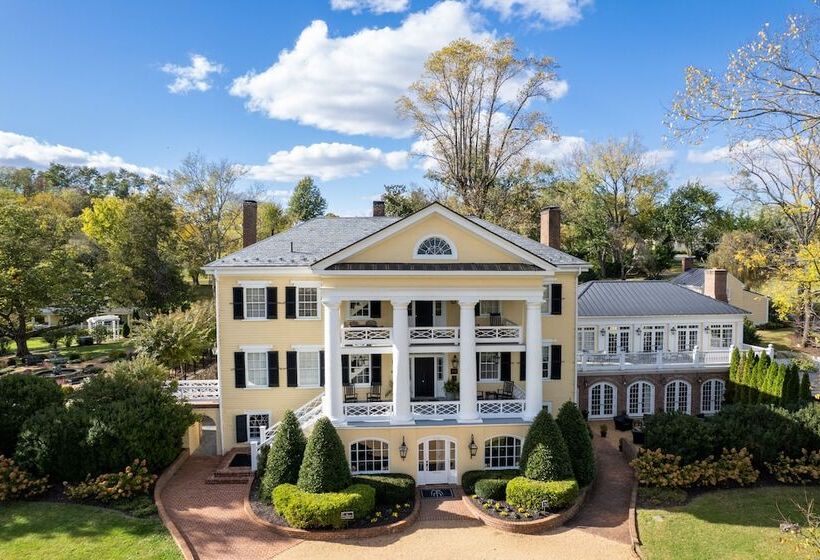 ホテル Inn At Willow Grove