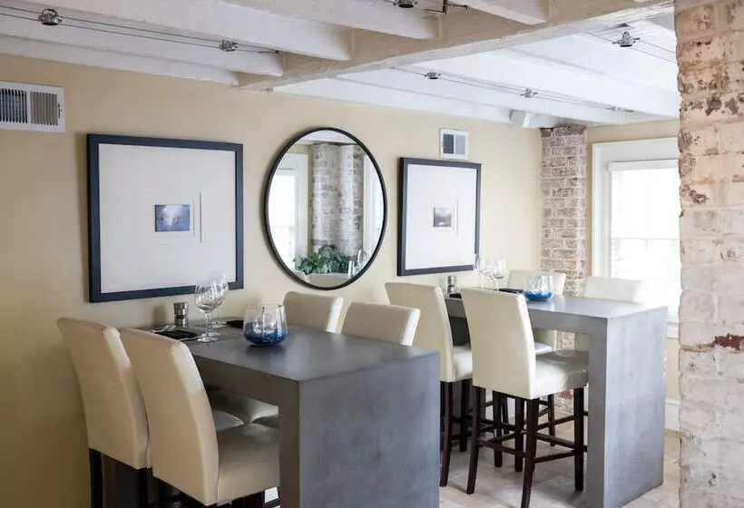 Hotelli Inn At Willow Grove
