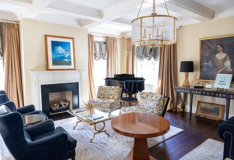 ホテル Inn At Willow Grove