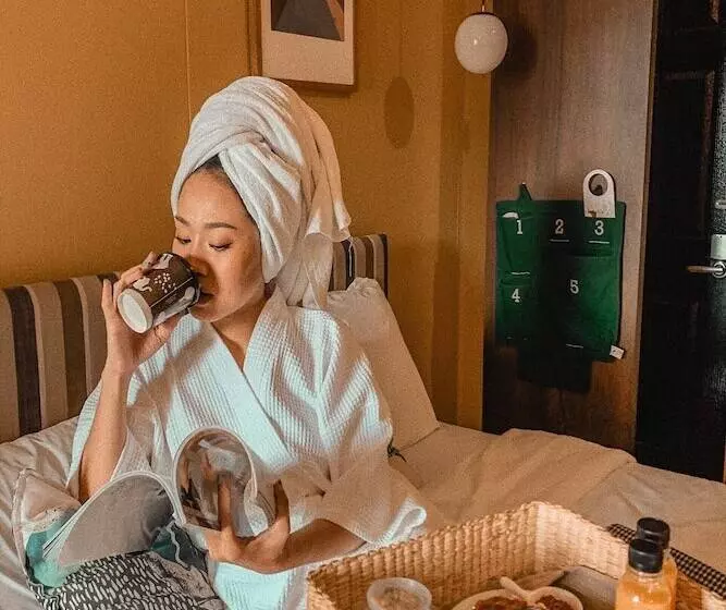 Hotel Josh - Bangkok
