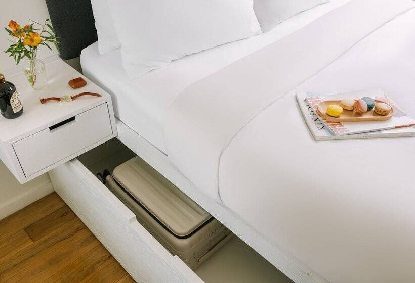 هتل Sonder The Industrialist