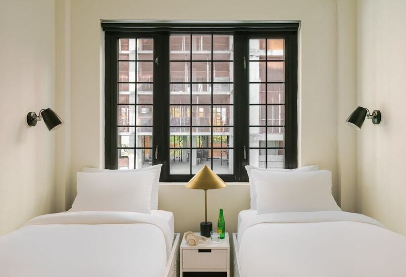 هتل Sonder The Industrialist