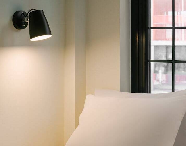 هتل Sonder The Industrialist