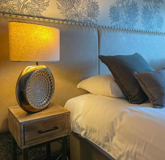 فندق Traquair Arms