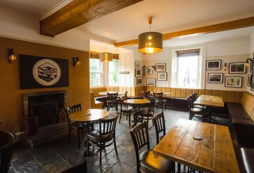 ホテル Traquair Arms
