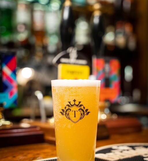 فندق Traquair Arms