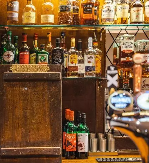 ホテル Traquair Arms