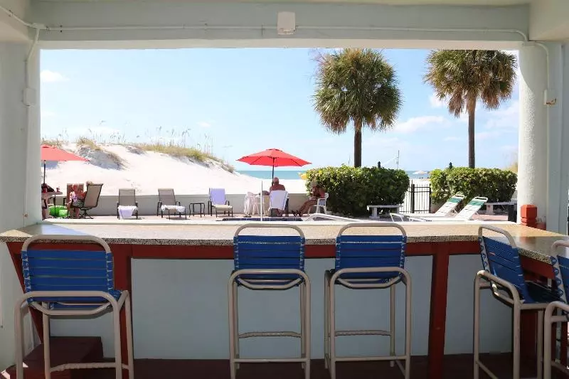 Motelli Miramar Beach Resort