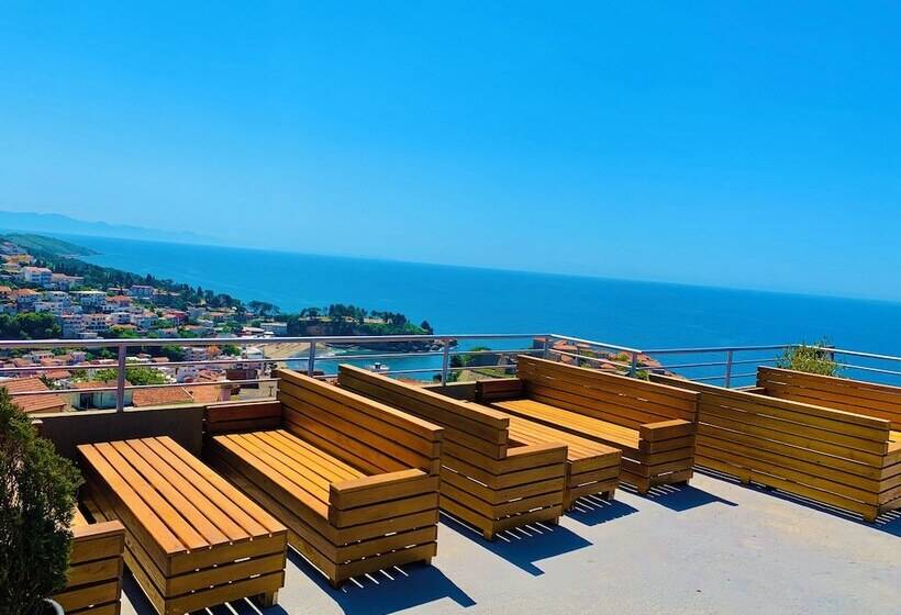 هتل Apartments Tati