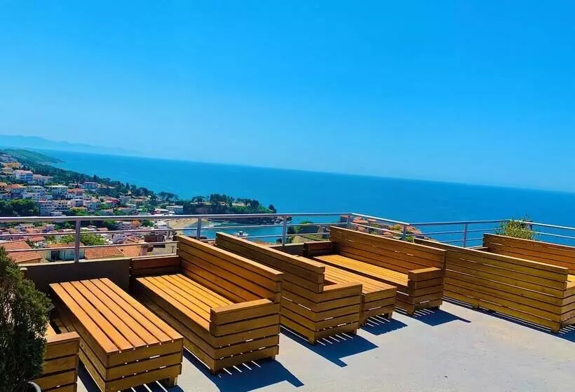 هتل Apartments Tati