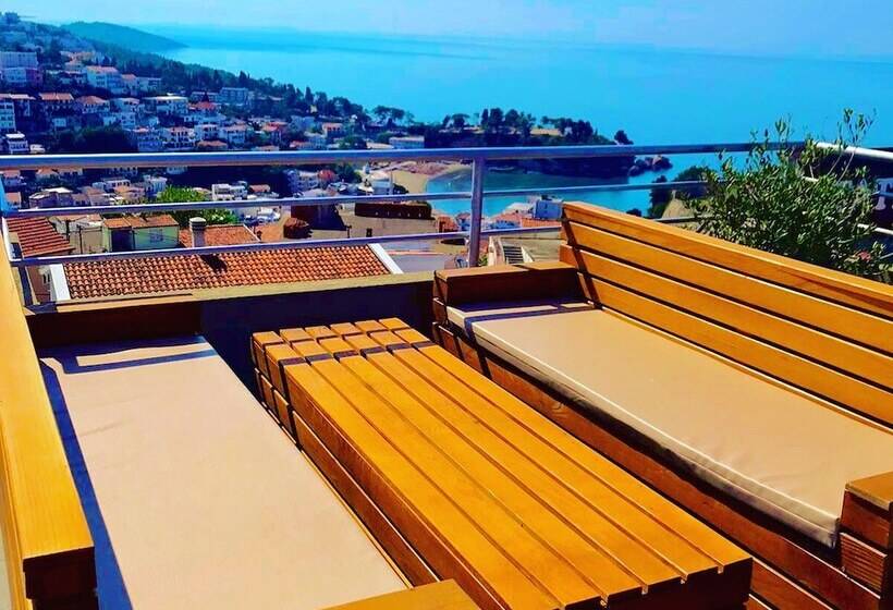 هتل Apartments Tati